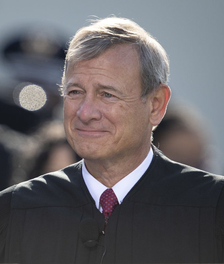 Archive photo: Chief Justice John Roberts at the presidential inauguration at the U.S. Capitol in Washington in January 2021.