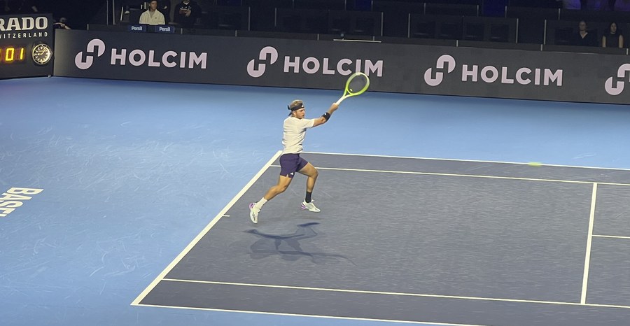 Alejandro Davidovich Fokina hits a forehand at the Swiss Indoors in Basel in October 2025.
